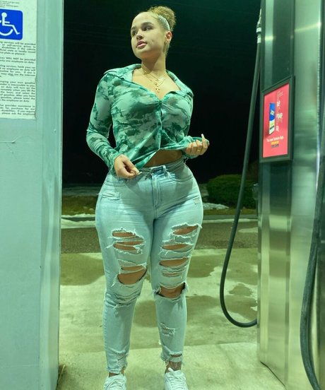 Janae Girard Profilbild