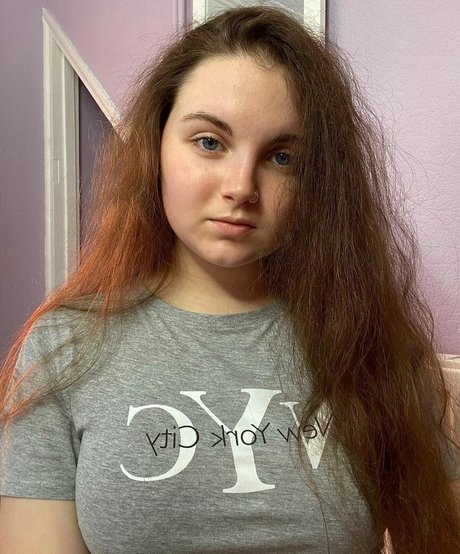 bustybritishbrunette nackt akt bilder