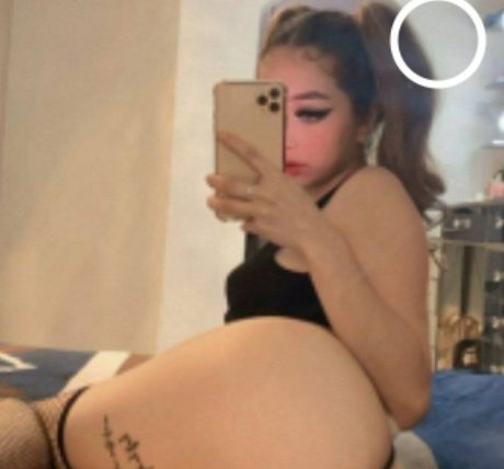 Yajana Cano nackt top bilder