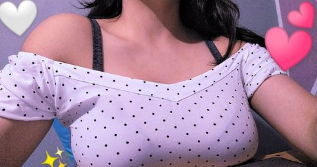 Yuwummie nacktheit freie galerien