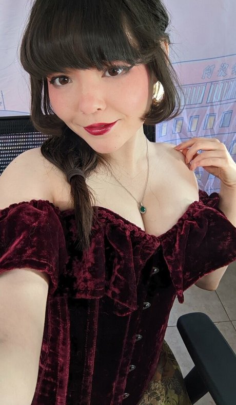 Elle pastelle hd nackten galerien