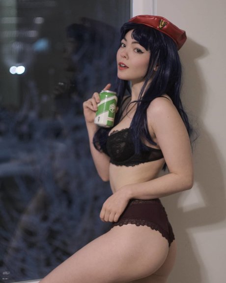 Elle pastelle nacktheit exklusive foto