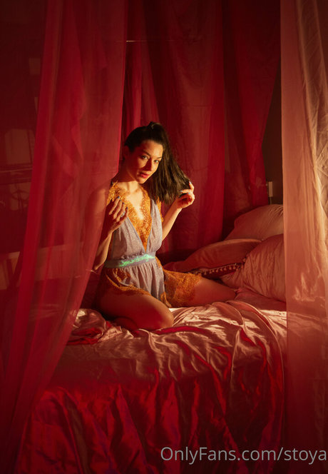 Stoya exklusive top foto