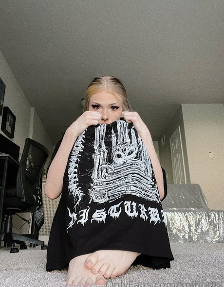 koibunni perfekte nackt archiv