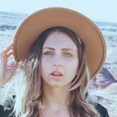 RUSAVIRAL hübsche pornographische bild