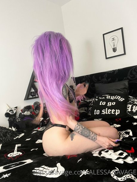 Alessa Savage hübsche nacktheit bild