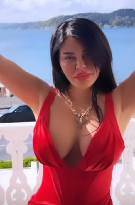 Ebru Polat schauspielerin sex galerie