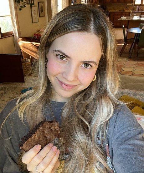 Bobbi Althoff perfekte heiße foto