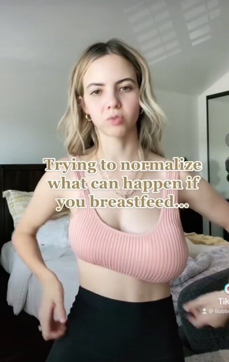 Bobbi Althoff exklusive sexy galerie