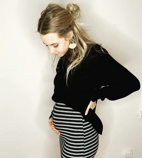 Bobbi Althoff kunst sexy archiv