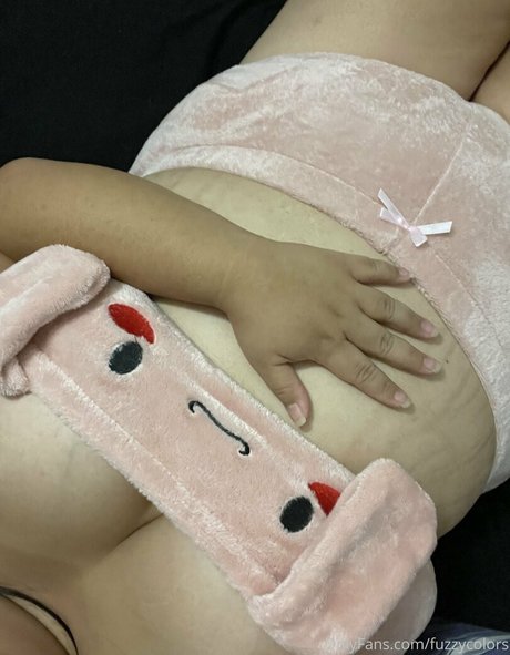 fuzzycolors top porno archiv