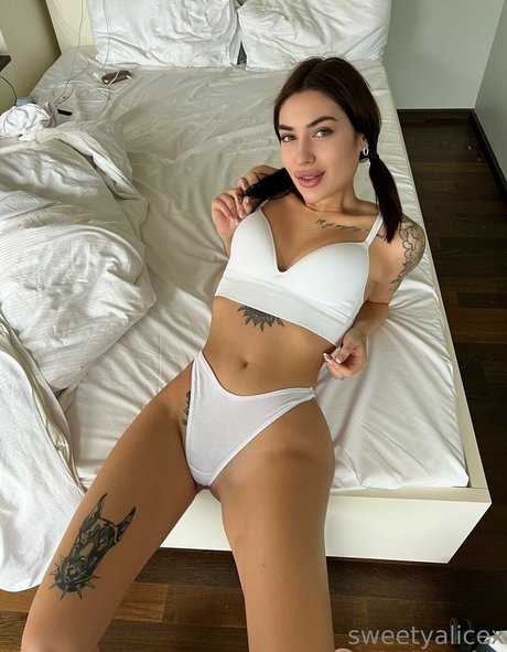 rebekkamo xxx nackte bilder