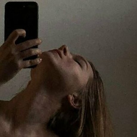 Nerushimav schauspielerin schöne fotos