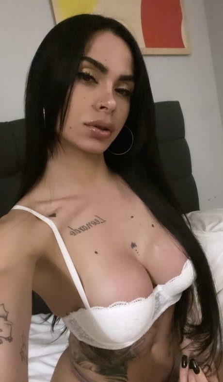 Mariana De Castro sexy hd fotos