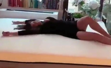 Emily H Barry sexy erwachsene galerien