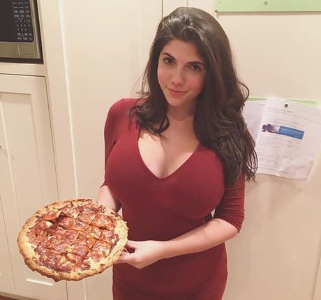 Emily H Barry exklusive erotische foto