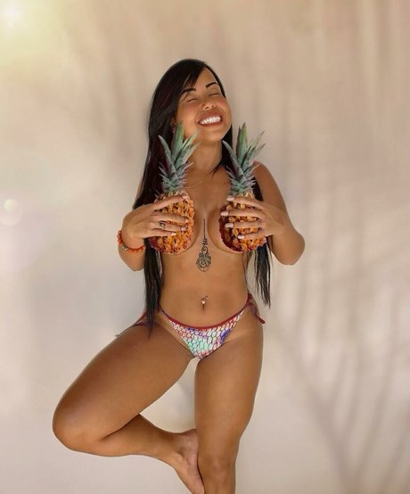 Tatiane Keelly hd pornographische galerien