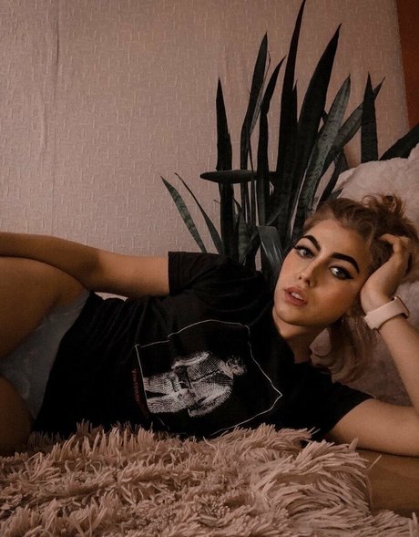 nastya marakuja kostenlose nackt galerie