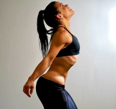 Carol Vaz xxx nackten galerie