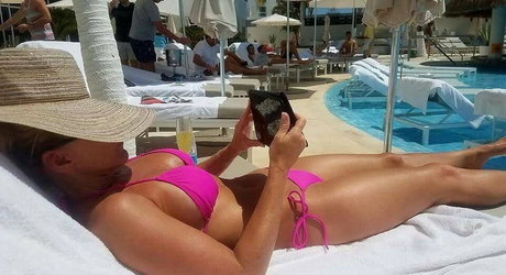 Perfectlyflawed 73 erwachsene kostenlose galerie