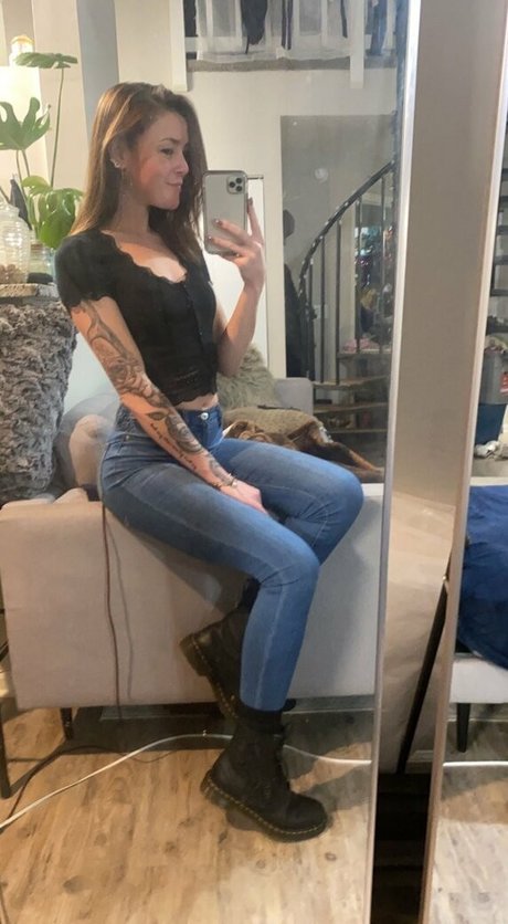 casspertheghxstfree model freie galerie