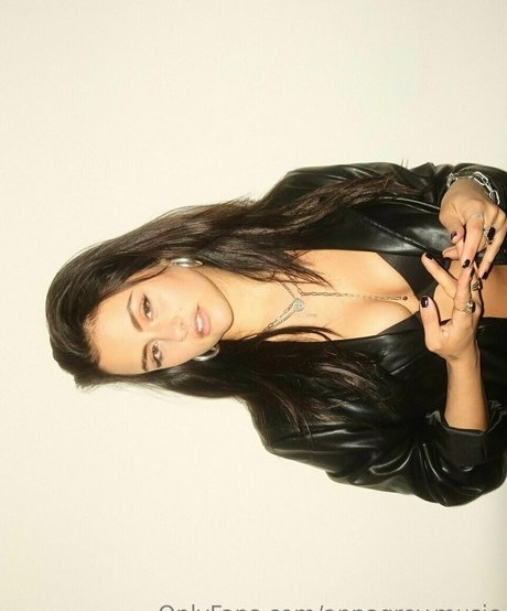 annagrey music perfekte nackt galerien