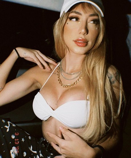 Nicole Louise Bilder