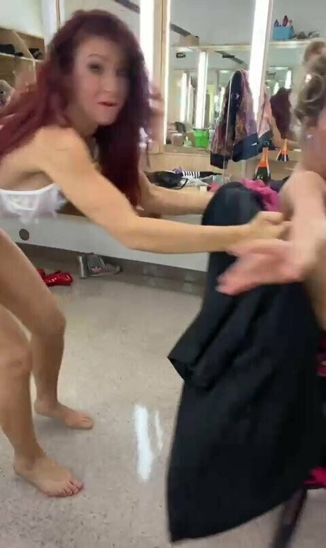 mariah r schauspielerin akt archiv