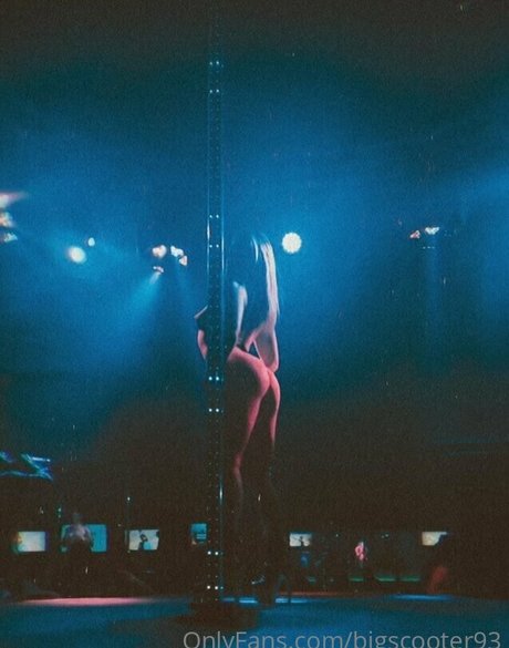 bigscooter93 model nackten fotos