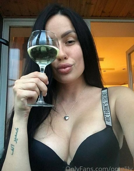 omglily exklusive porno bild