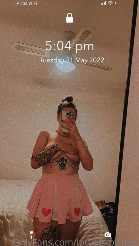 lottiebxby free schauspielerin erwachsene bilder