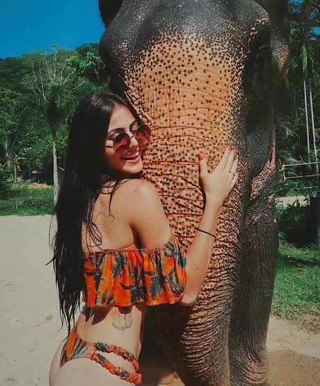 Jana Make exklusive schöne bild