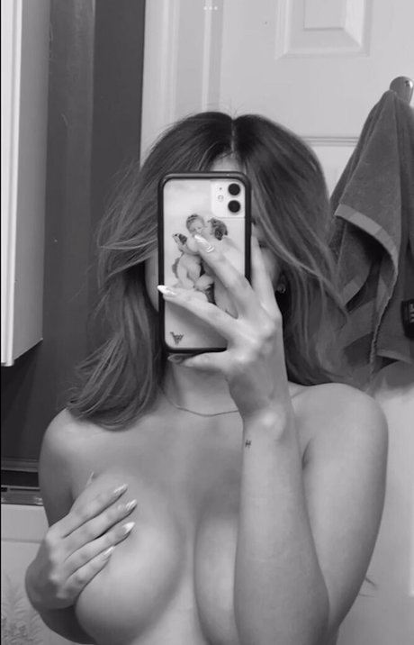 kimvuongg kostenlose nackten bild