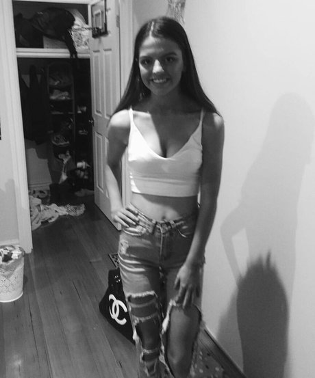 Abbey Jeffrey nacktheit erwachsene galerie