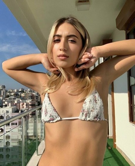 ShyGirl kunst galerien