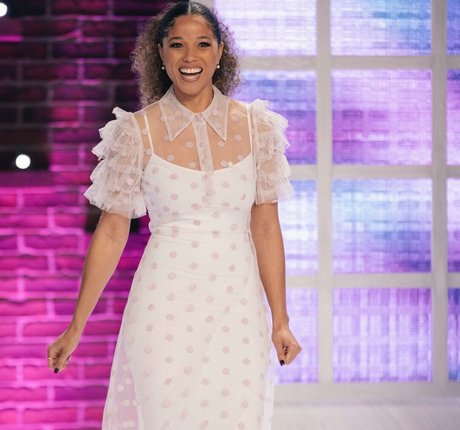 Alisha Wainwright model top bilder