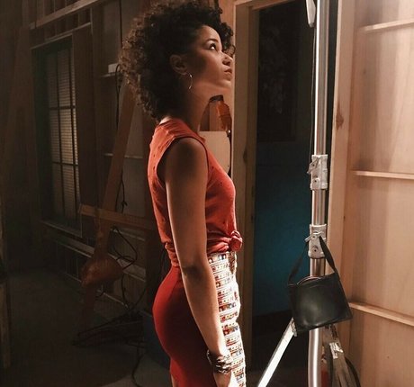 Alisha Wainwright pornostar nette bilder