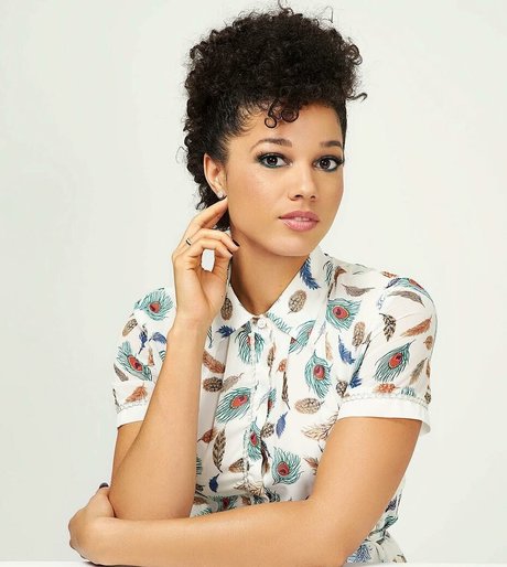 Alisha Wainwright nackt kunst foto