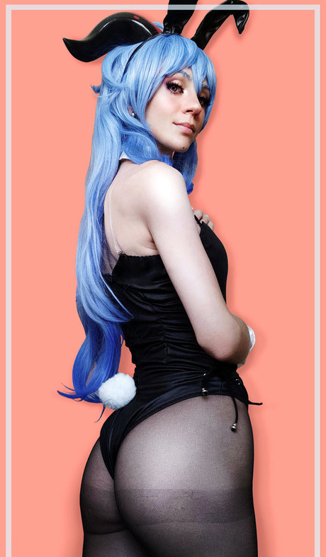 Michal Cosplay erotische akt bild