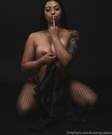 Kreamy Cakes kunst nackt bilder