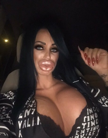 real siliconebunny nackt erwachsene galerie