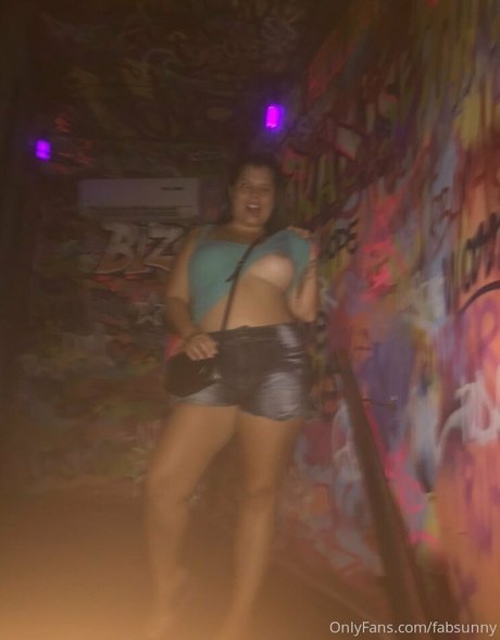 Fah Suicide freie pornographische fotos