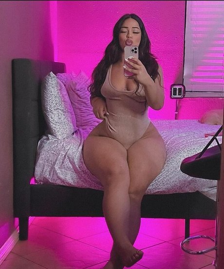 alesita xo kostenlose nacktheit bild