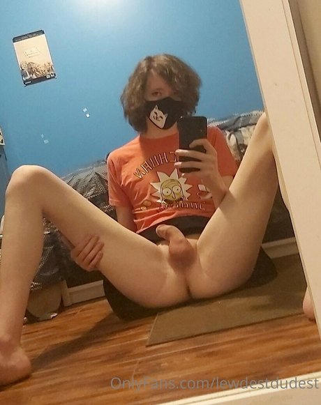 lewdestdudest exklusive xxx archiv