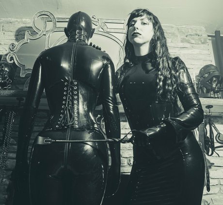 amateur-pegging onlyfans kostenlose nette fotos