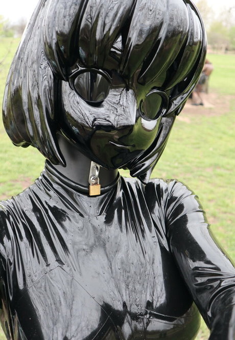 dollified schauspielerin nacktheit bild