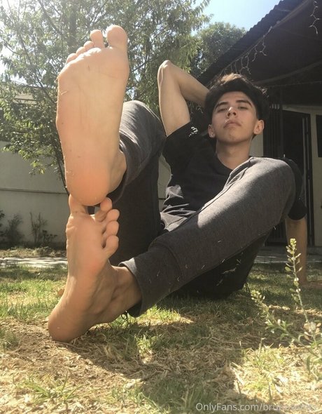 brunosaints_ schöne nacktheit archiv