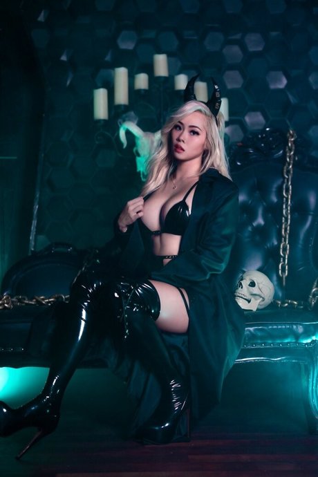 Liquid Pyro nackt erwachsene galerien