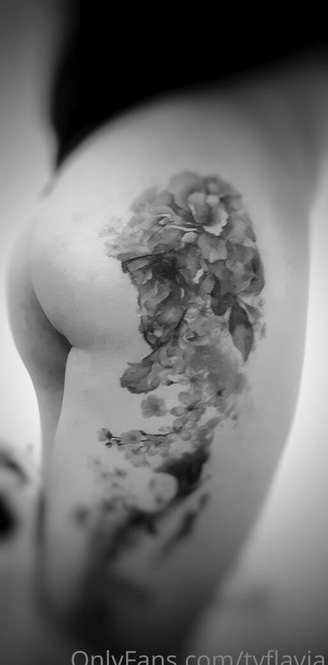 tvflavia porno perfekte bilder