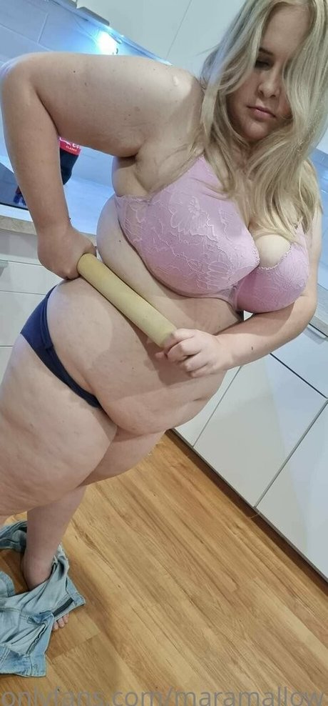 maramallow perfekte nackt bilder